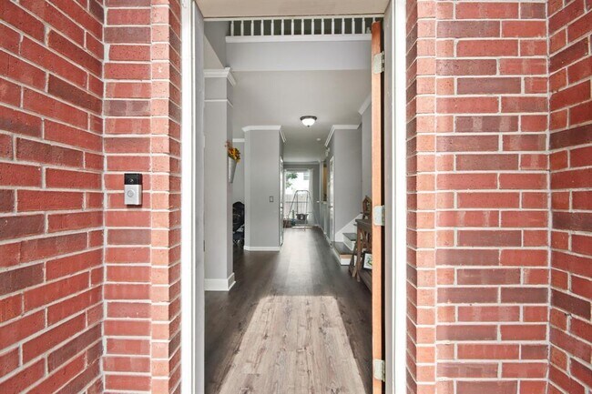 Foto del edificio - 18609 Woodbreeze Dr
