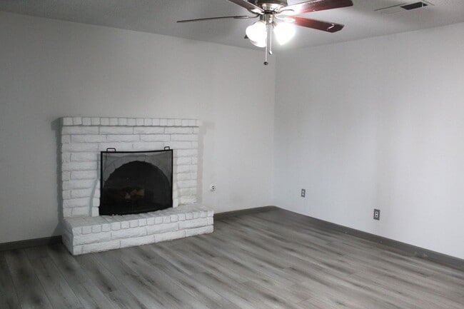 Building Photo - Home for Rent Sagepointe Neighborhood Southwest Bakersfield