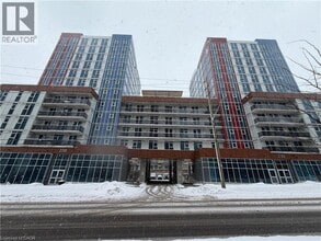 Building Photo - 239 Albert St