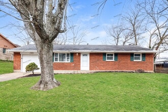 Building Photo - 705 Peach Orchard Dr