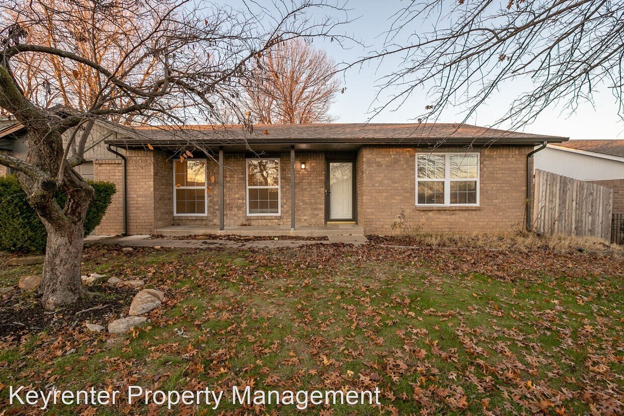 607 W 150th St, Glenpool, OK 74033 House Rental in Glenpool, OK