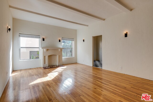 Foto principal - 1926 N Kenmore Ave
