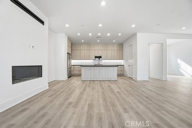 Foto del edificio - 8 Remy Ln