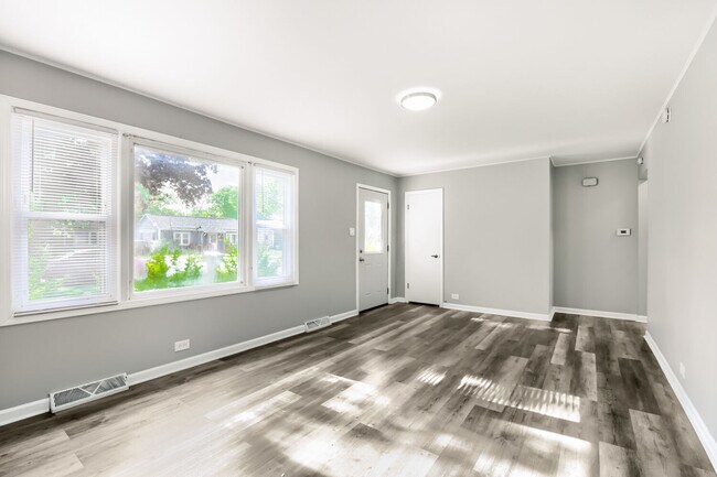Foto del edificio - 15013 Springfield Ave