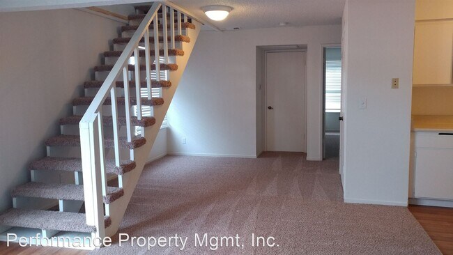 Foto del edificio - 3 br, 1 bath House - 76 W. Sierra Ave #108