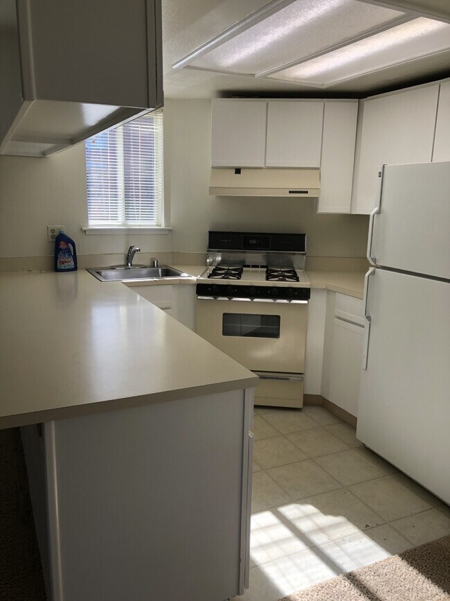 Foto del edificio - 103 S 1st St