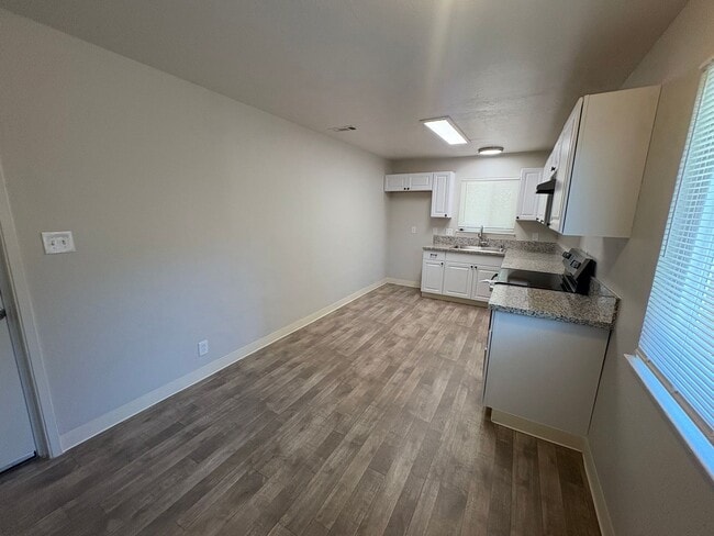 Building Photo - Charming 2-Bedroom Home in Citrus Heights
