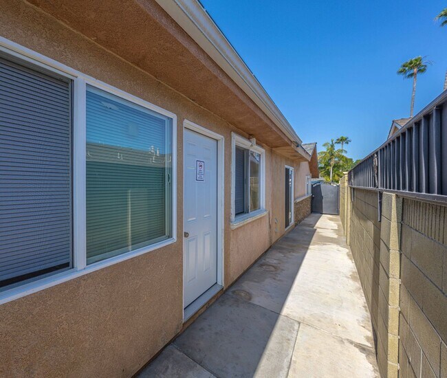 Building Photo - Fletcher Drive