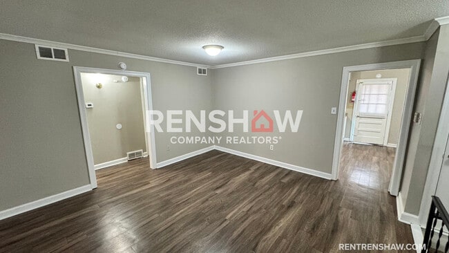 Building Photo - 3212 13 Colony Mall