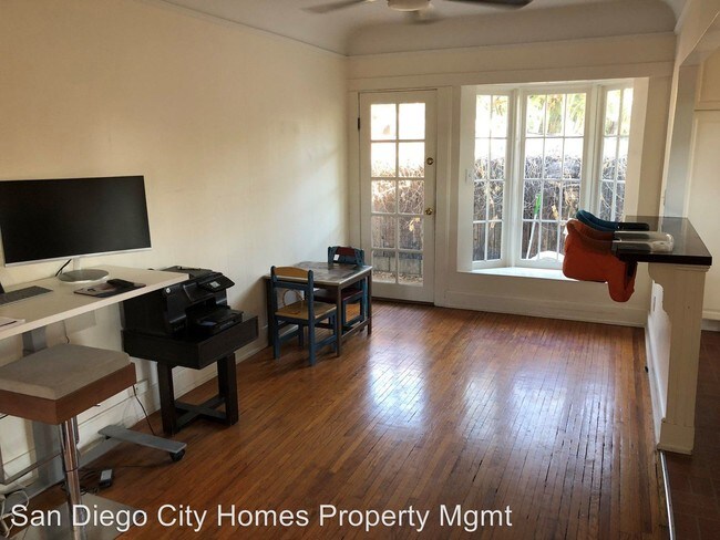 Building Photo - 2 br, 2 bath House - 2219 Myrtle Avenue