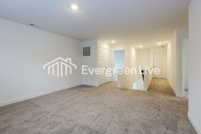 Building Photo - 3587 Copley Ct