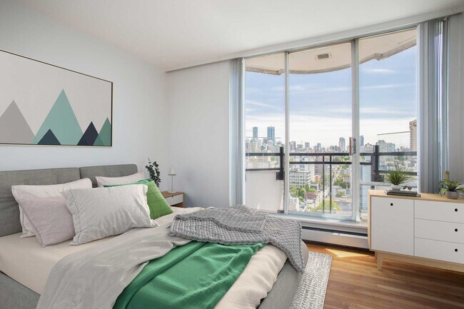 Building Photo - Emerald Terrace