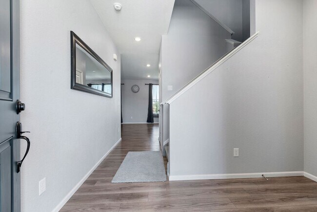 Foto del edificio - Stunning 3-Bedroom Home Near Boyd Lake