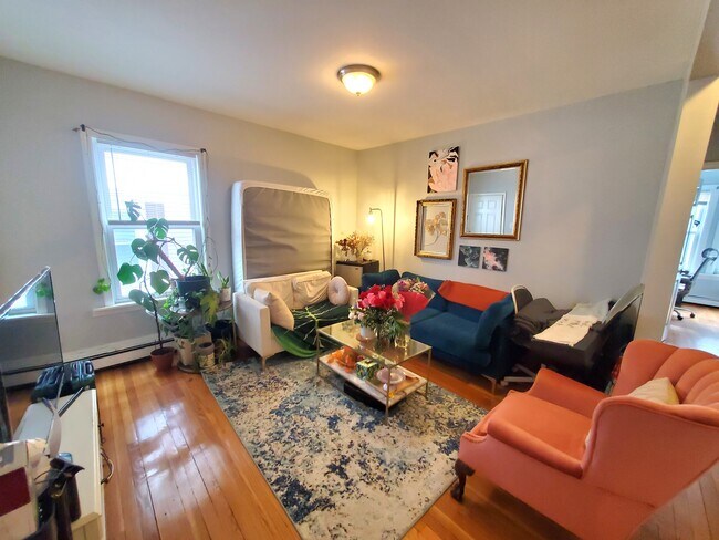 Foto del edificio - 17 Aspinwall Ave