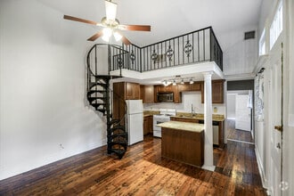 Building Photo - 1434 Constance St