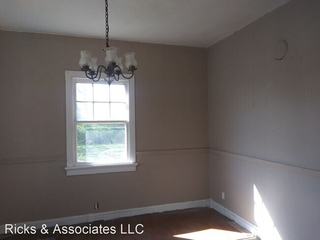 Foto del edificio - 4 br, 1 bath House - 10134 Robious Road