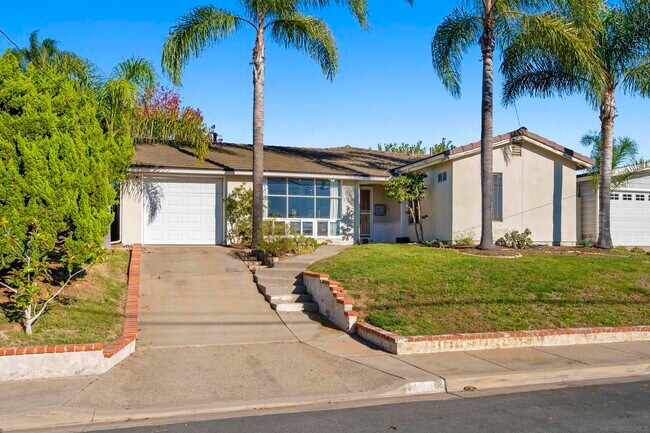 Building Photo - 2711 Deerpark Dr