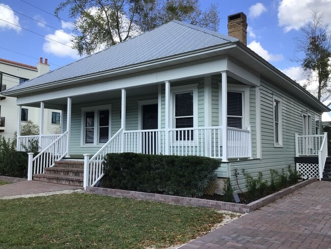 Photo - 203 S Main St House
