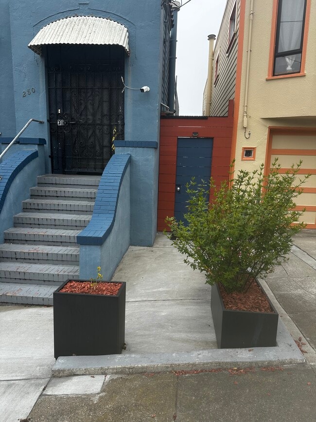Building Photo - 280 Faxon Ave