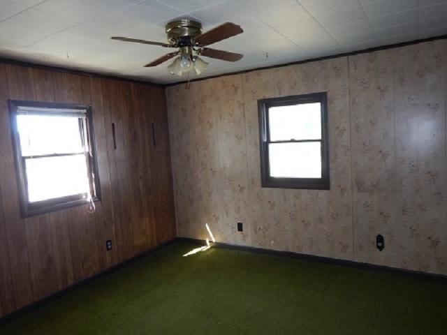 Foto del edificio - 4 bedroom in Redford NY 12978