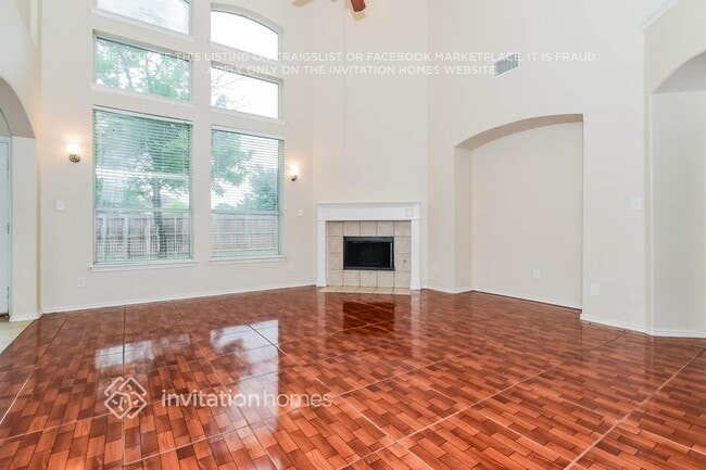 Building Photo - 6605 Driftwood Ln