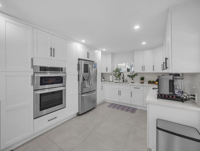 Foto del edificio - 520 NE 135th St