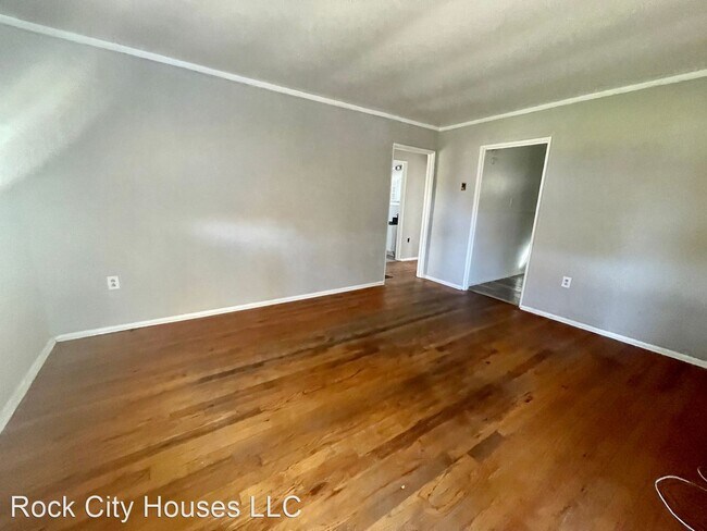 Building Photo - 2 br, 1 bath House - 1124 Crest Rd