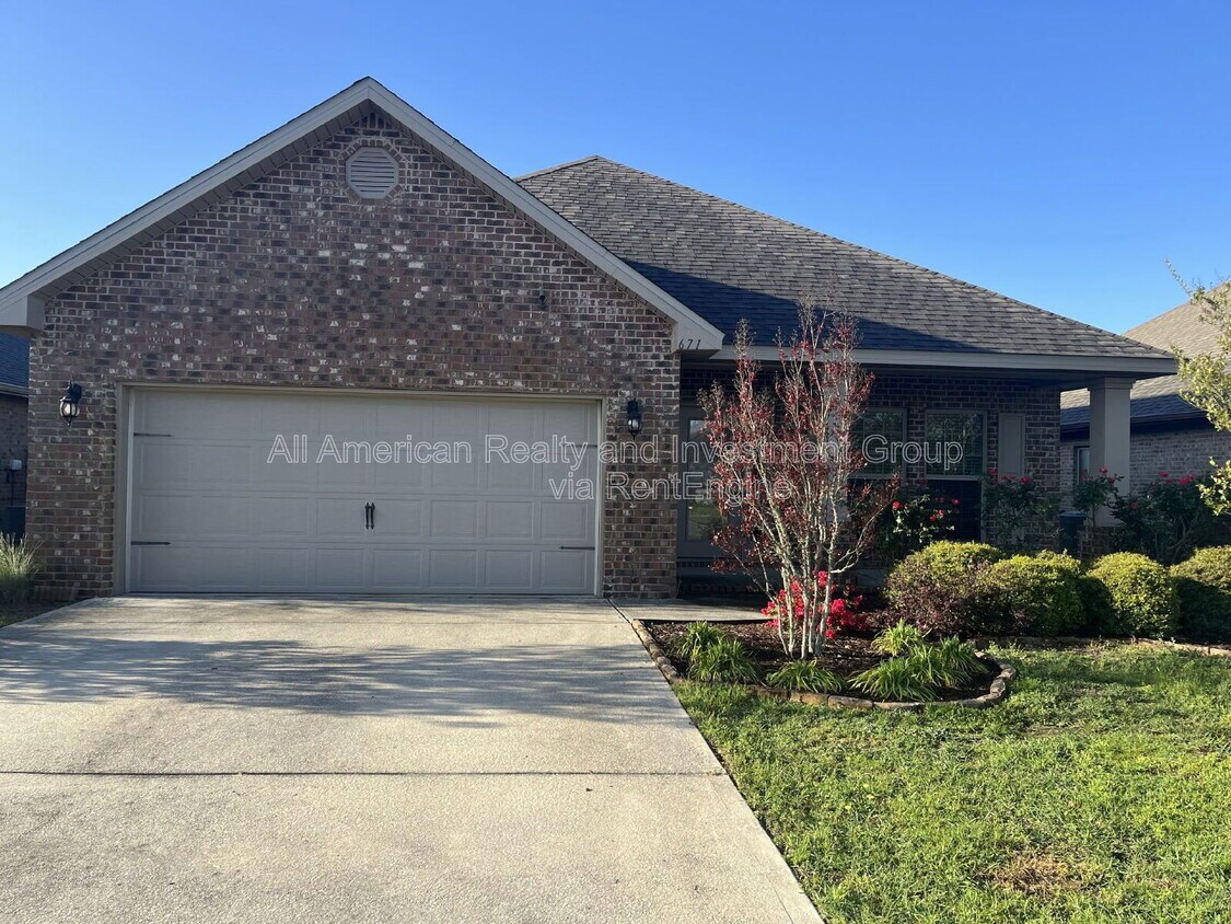 Foto principal - 671 Teal St