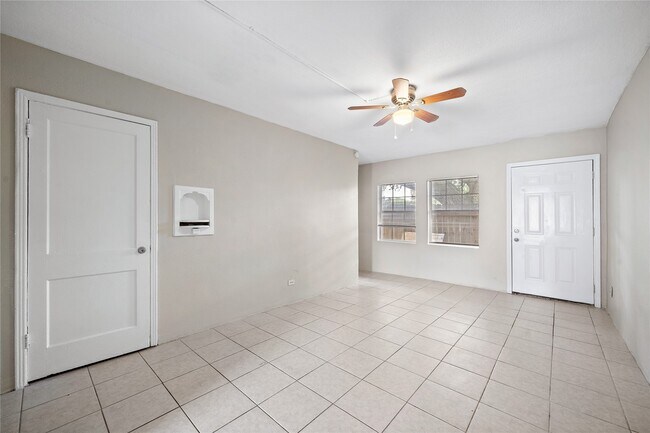 Foto del edificio - 806 3rd Ave N