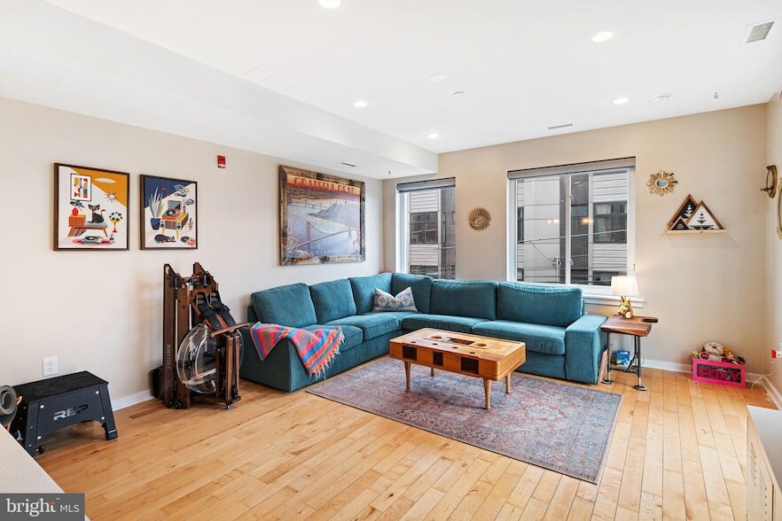 Photo - 847 N 16th Street Unit 3