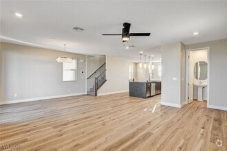 Building Photo - 1494 Bat Hawk St