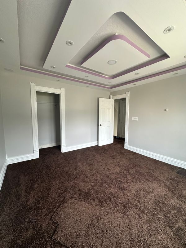 Foto del edificio - 725 S Beech St