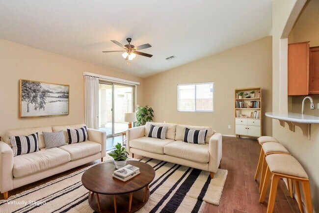Building Photo - 2175 W Goldmine Mountain Dr