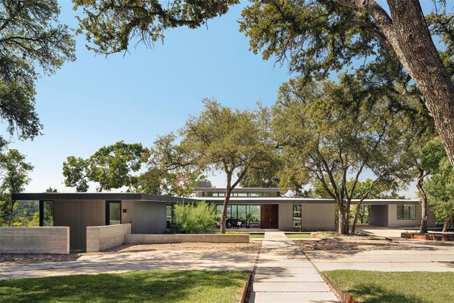 Building Photo - 440 Whippoorwill Trail