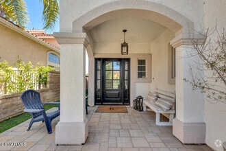 Building Photo - 1847 Fox Springs Cir