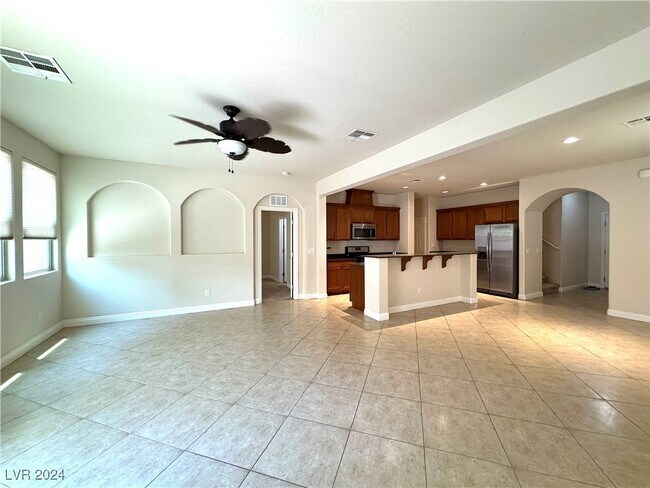 Building Photo - 363 Woodland Moss Rd