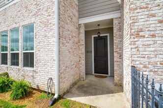 Building Photo - 2511 Judiway St