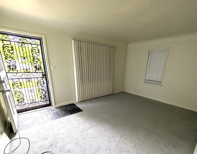 Foto del edificio - 5413 Dupont St