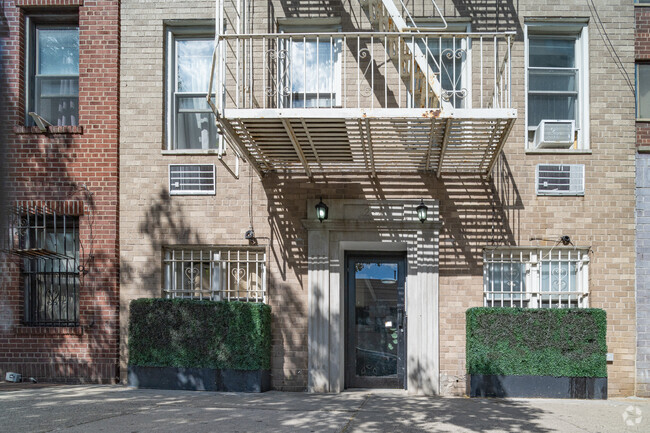 237 E Tenth St, Nueva York, NY 10003 - 237 East 10th Street