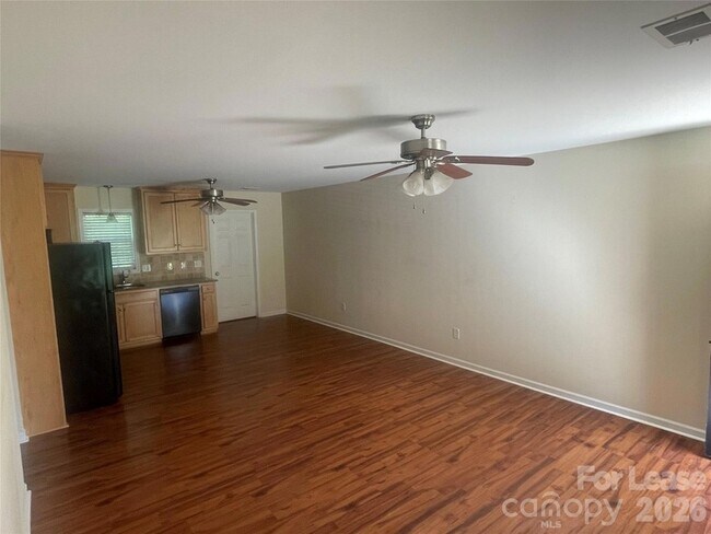 Foto del edificio - 3791 Lee Moore Rd