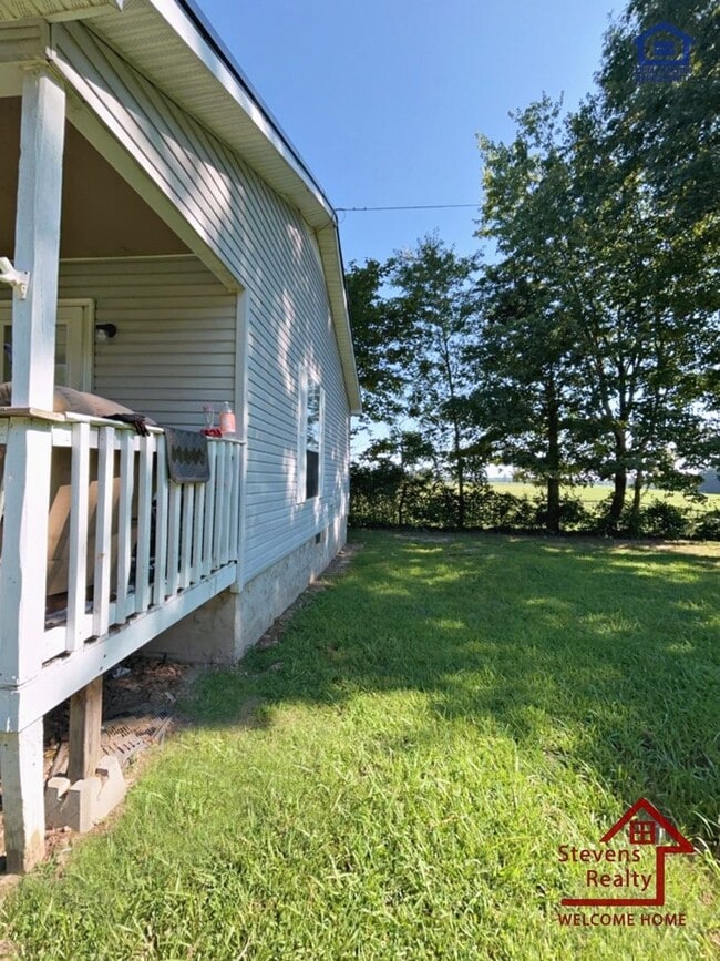Building Photo - 112 Bybee Woods Dr