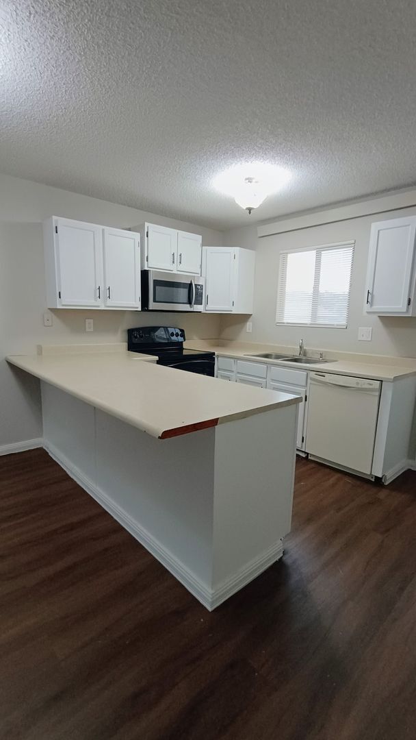 Foto del edificio - 2482 Allegheny Dr