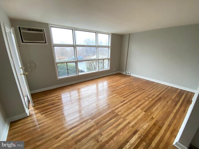 Foto del edificio - 5050 Rorer St