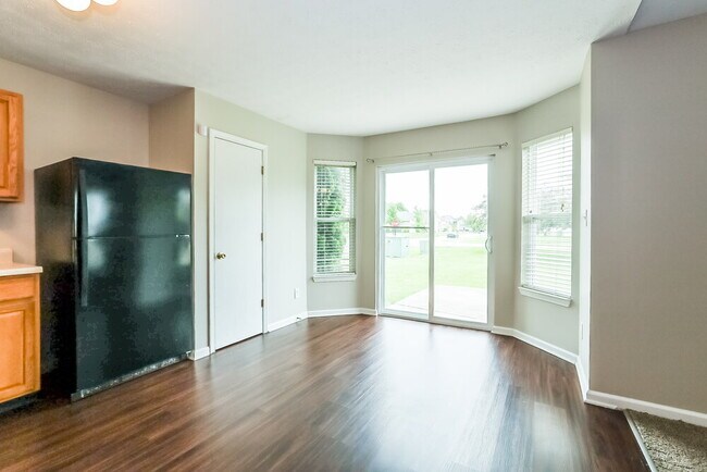 Foto del edificio - 1083 Pine Ridge Way