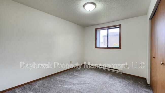 Foto del edificio - 3402 15th Ave S
