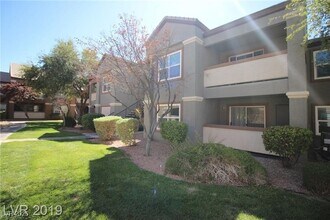 Building Photo - 555 E Silverado Ranch Blvd