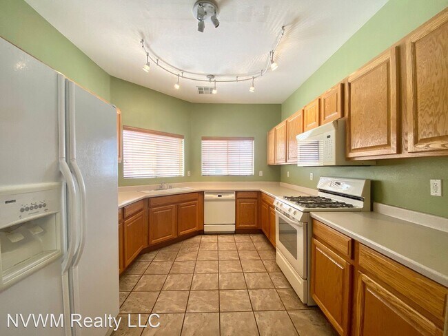 Building Photo - 3 br, 2.5 bath House - 5886 Aimless St