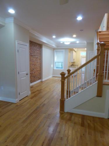 Foto del edificio - 832 5th St NE