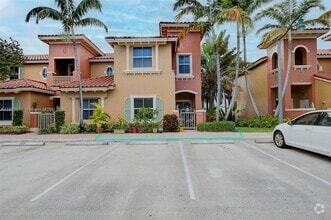 Building Photo - 814 SW 143rd Terrace