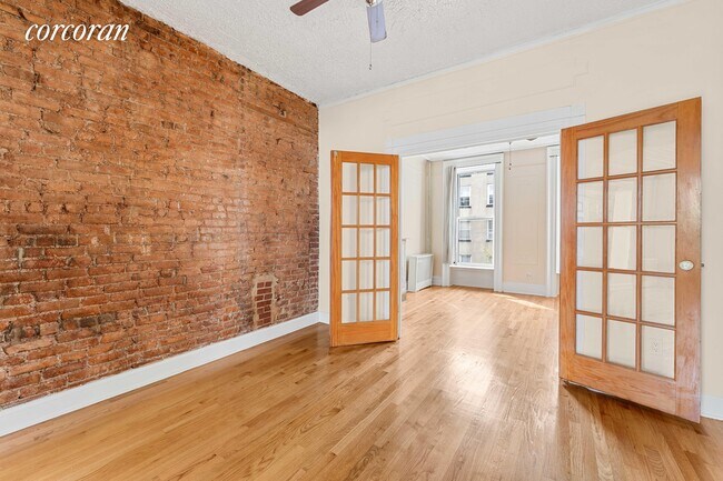 Foto del edificio - 519 Henry St